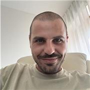 Molti compiti equivale a stress. Cerchi un aiuto che riesca a smaltire con serietà e affidabilità i compiti?
Contattami